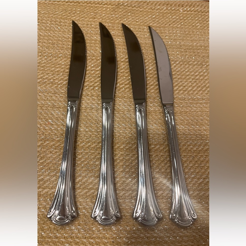 RSVP Flatwear Stainless Glossy Scrolls Steak Knife (4)